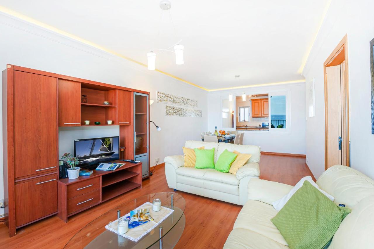 Spinola Bay Top Floor Seafront 3 Bedroom Apartment With Panoramic Sea Views - By Getawaysmalta Saint Julian's Εξωτερικό φωτογραφία