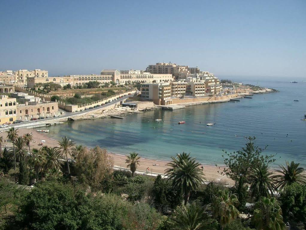 Spinola Bay Top Floor Seafront 3 Bedroom Apartment With Panoramic Sea Views - By Getawaysmalta Saint Julian's Εξωτερικό φωτογραφία