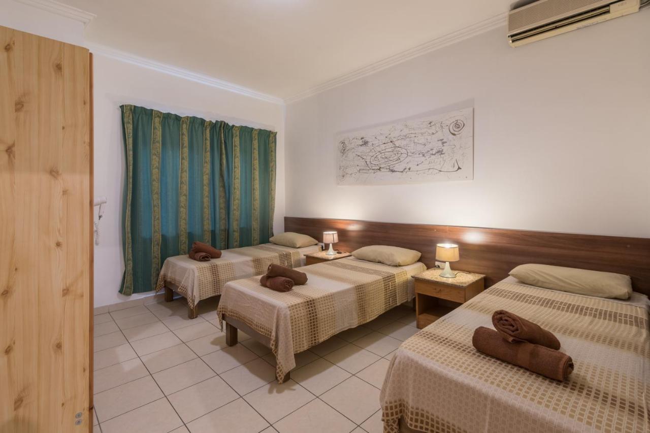 Spinola Bay Top Floor Seafront 3 Bedroom Apartment With Panoramic Sea Views - By Getawaysmalta Saint Julian's Εξωτερικό φωτογραφία